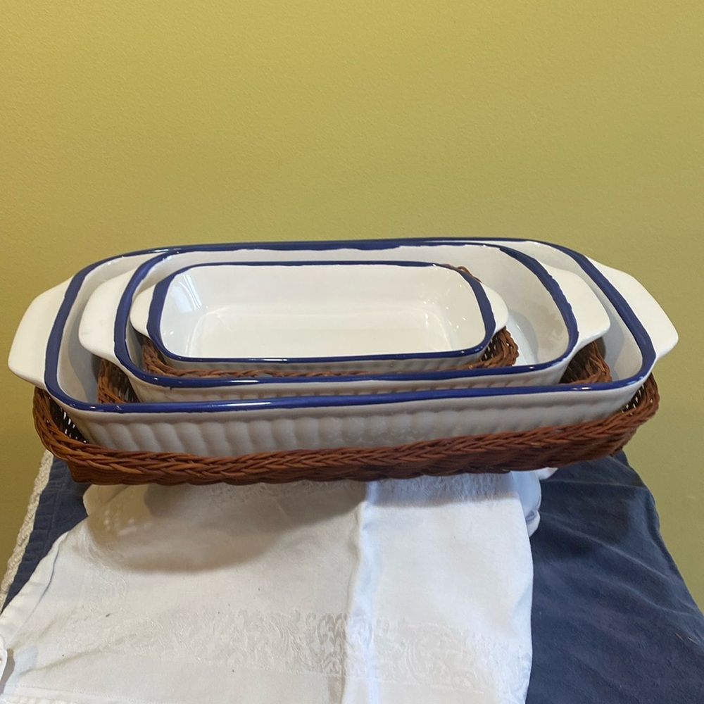 Blue & White nesting casseroles